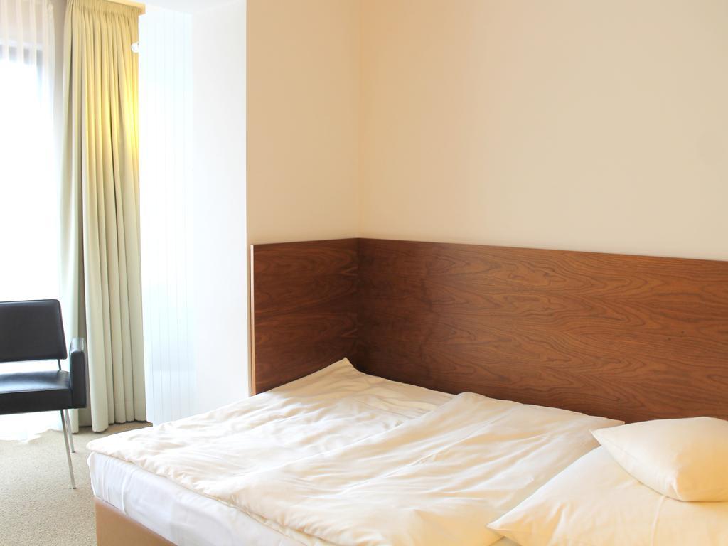 Venusberghotel บอนน์ ภายนอก รูปภาพ
